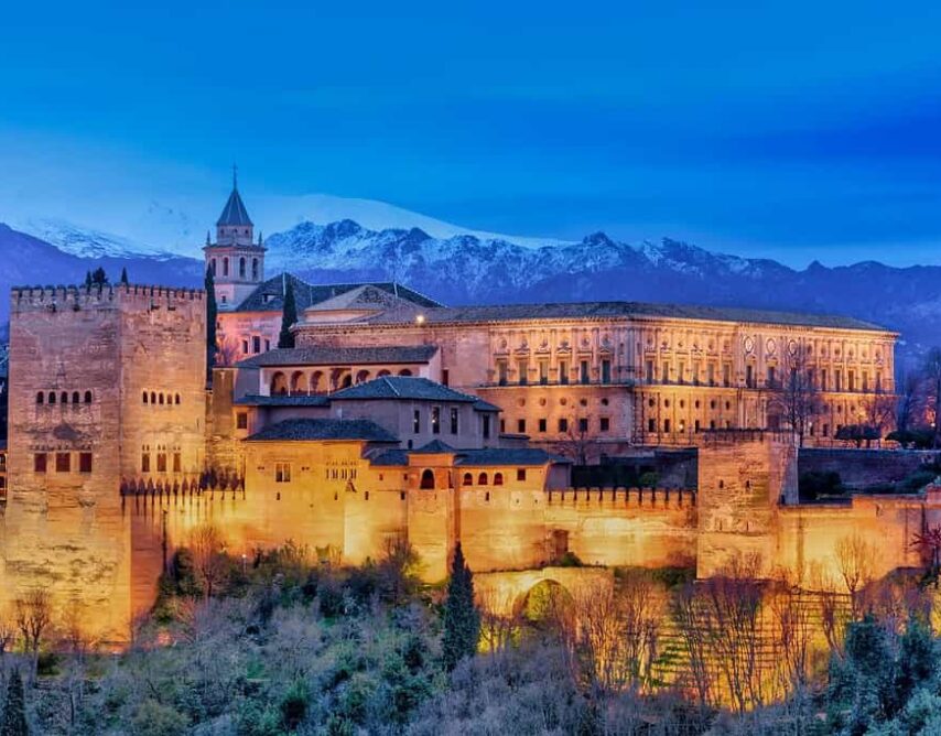 Alhambra-de-noche_1-1024x683